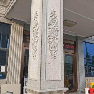 衢州芝麻白别墅雕刻柱子  黄金麻