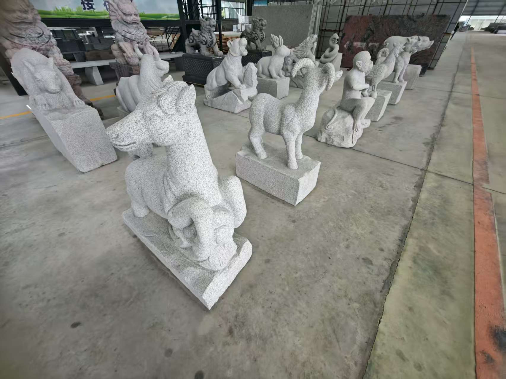 衢州芝麻白雕刻 十二生肖 异形雕刻