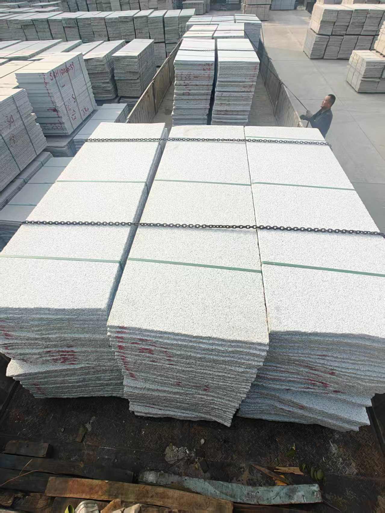 衢州芝麻白毛板，石材毛板