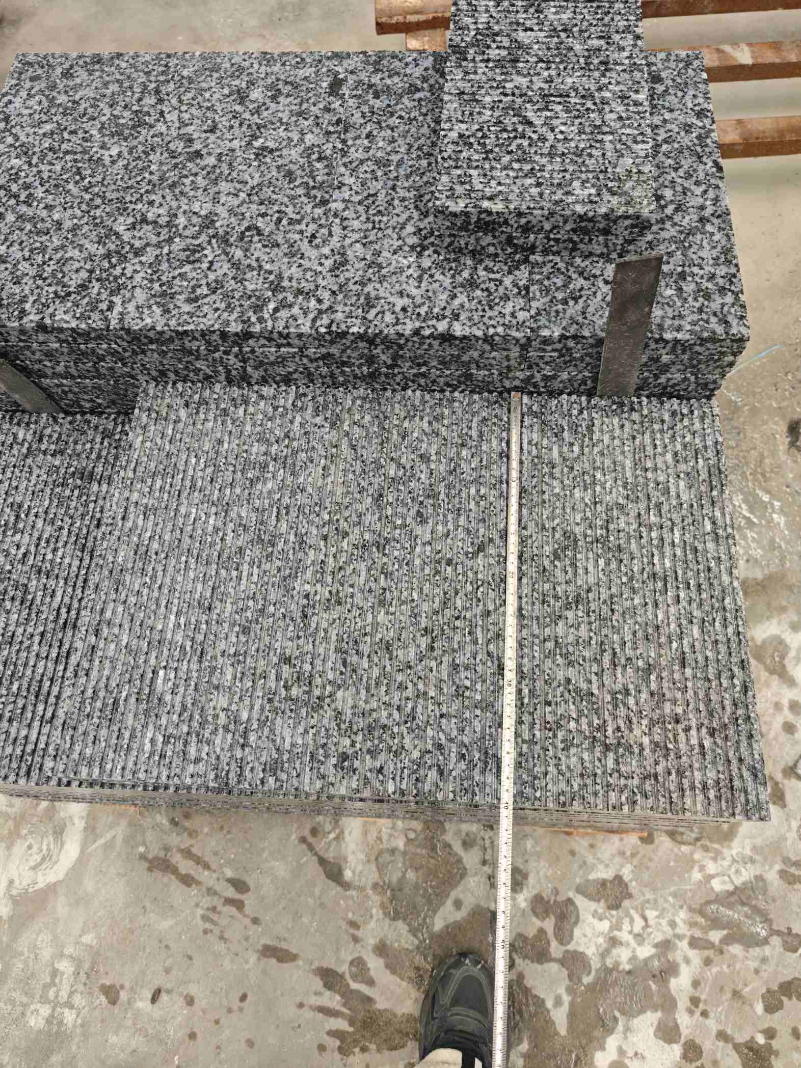 衢州芝麻黑拉丝面