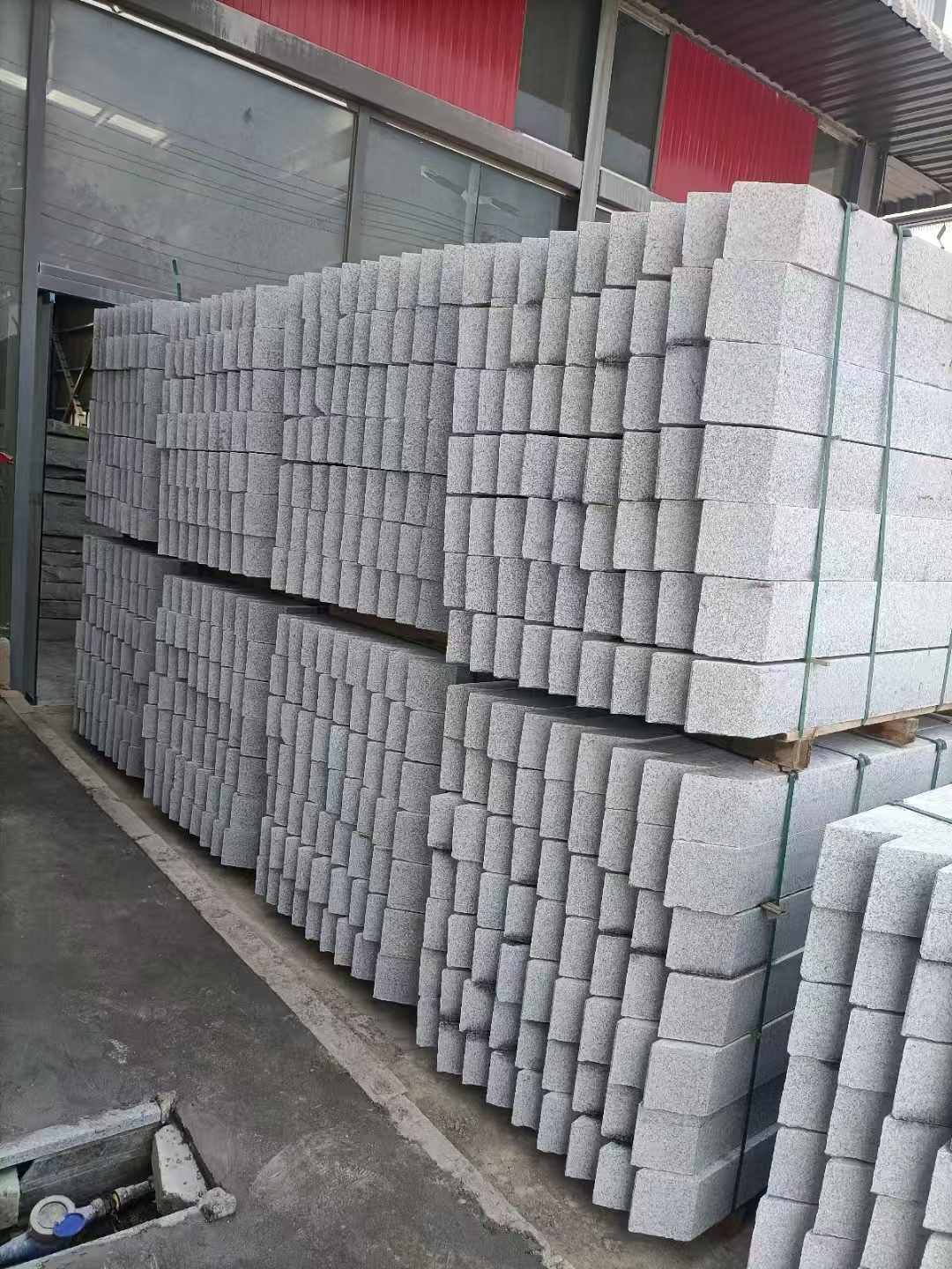 衢州芝麻白树围石 树池